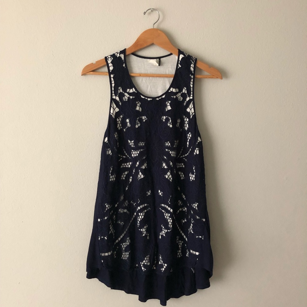 Anthropologie Akemi + Kin Navy and White Lace Tank